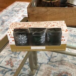 Yankee Candle Balsam & Cedar Holiday Votive Set